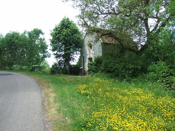 2008-05- (543).JPG - ... und wir erklimmen den Schlossberg - nur das Schloss fehlt, stattdessen eine kleine Kapelle.